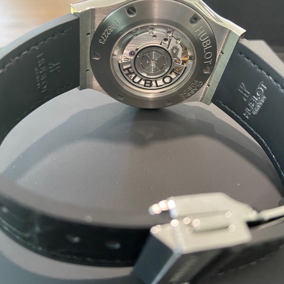 Hublot Classic Fusion watch SOLD! - Picture 7 of 9